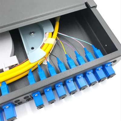 1U Rack Mount پچ پنل Fiber Optic 19&quot; 24 Core SC LC with اسپلایس Trays